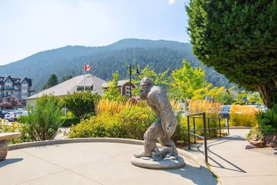 Harrison Hot Springs Resort — photo 02