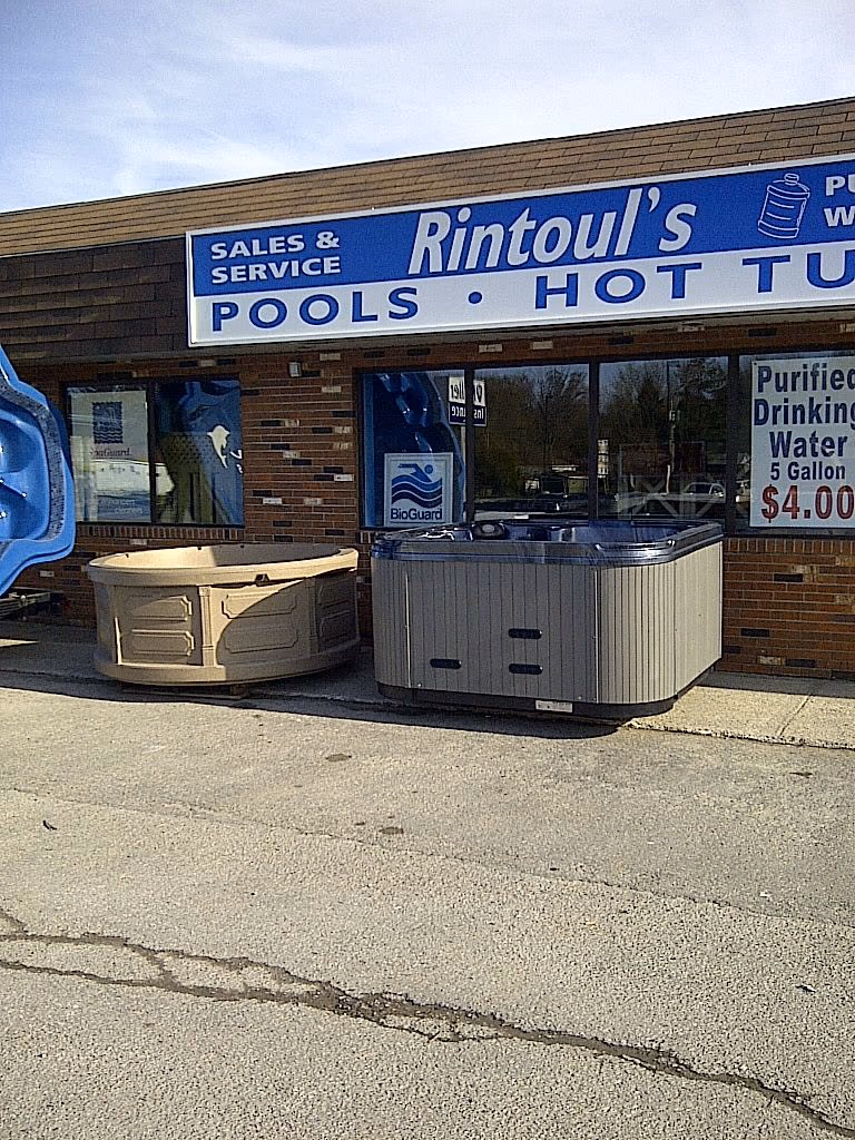 Rintoul's Pools & Hot Tubs