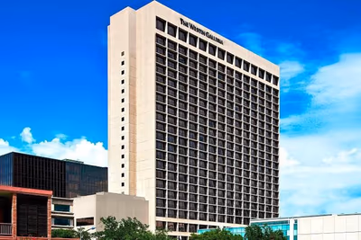 Omni Houston Hotel — photo 21