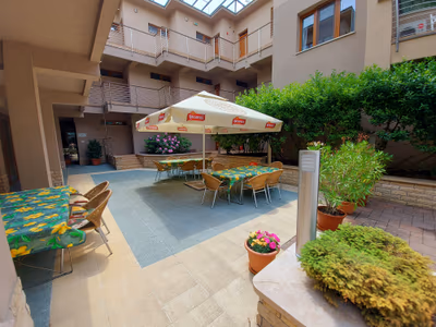 Hotel Villa Pax — photo 02