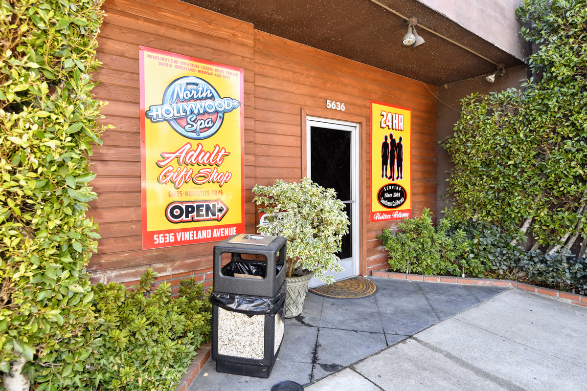 North Hollywood Spa