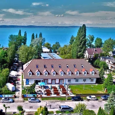 Hotel Tihany Átrium — photo 14