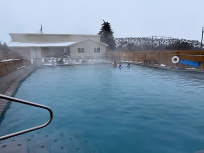 Mundo Hot Springs — photo 04