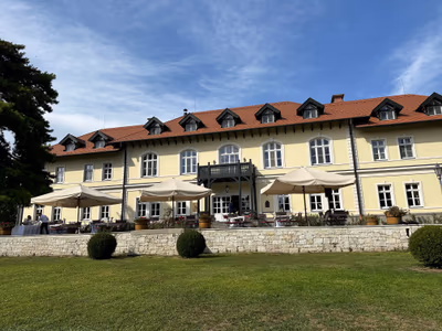 Grof Degenfeld Castle Hotel — photo 07