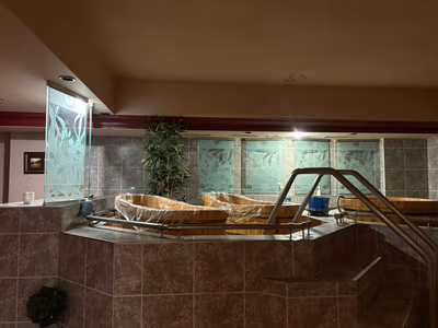 Lucky Water Spa and Sauna Massage — photo 12