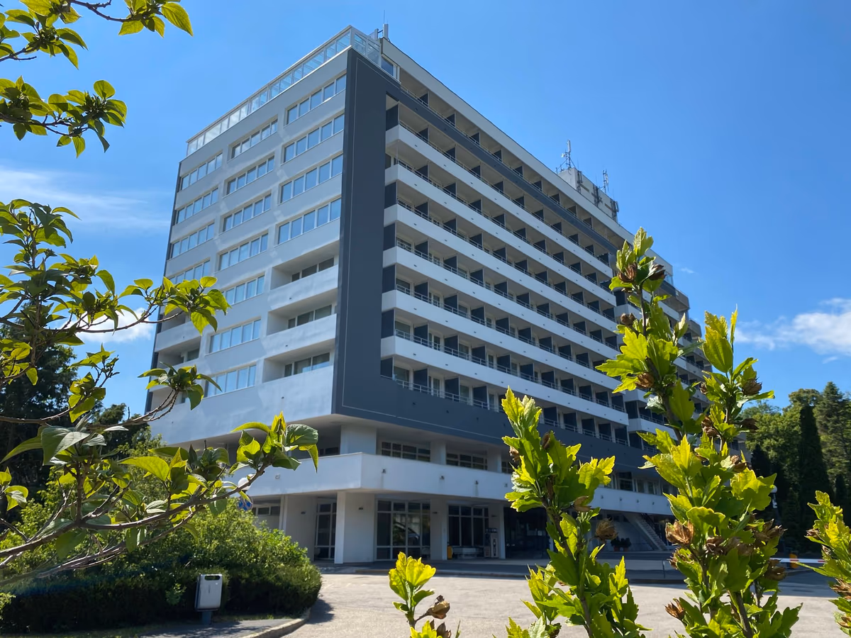 Superior Hotel Lover