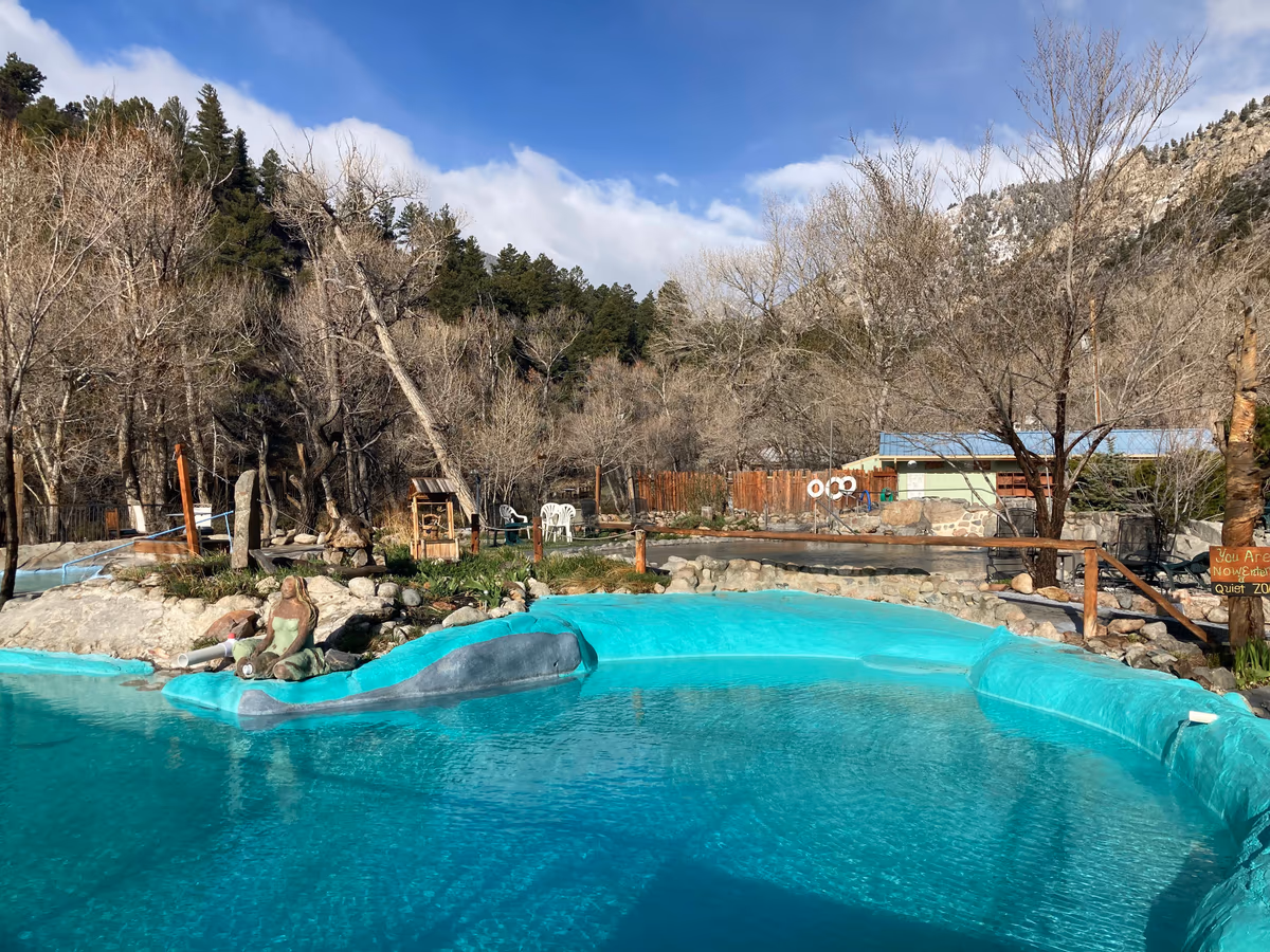 Cottonwood Hot Springs Inn & Spa