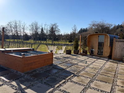 Vineyard Sauna & Cold Plunge — photo 21