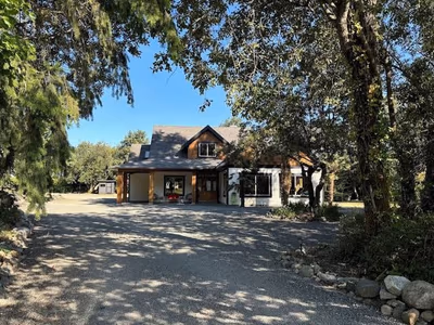 Villa Eyrie Resort — photo 17
