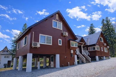 Exterior — photo 11
