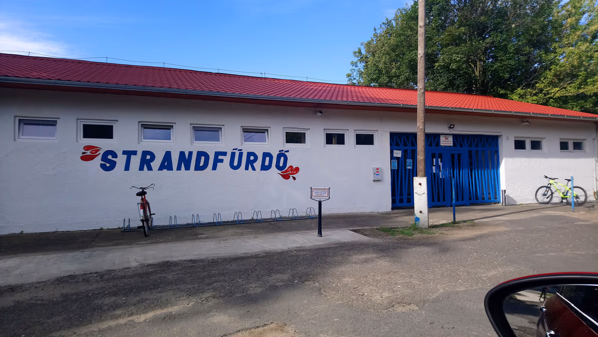 Mezőkovácsházi Borostyán Camping és Strandfürdő