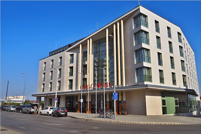 Corso Hotel Pécs — photo 08