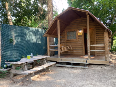 Salmon Arm Camping Resort — photo 16