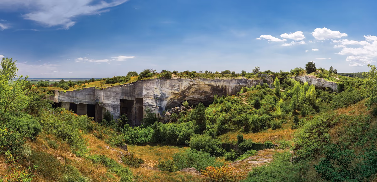 Fertőrákosi Kőfejtő és Barlangszínház