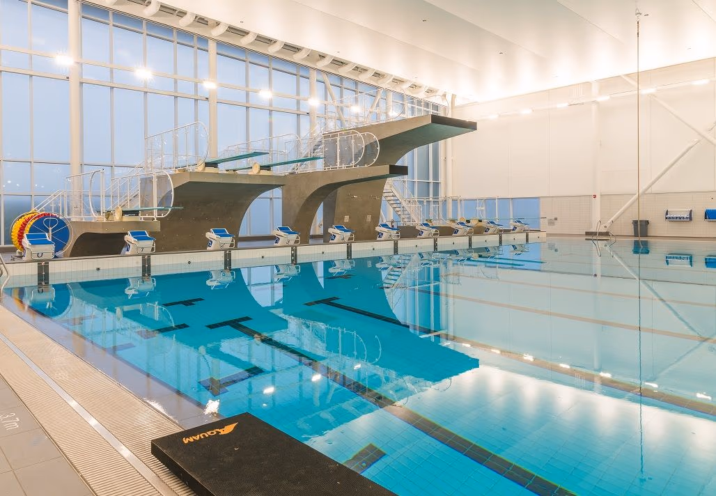 Complexe aquatique de Brossard