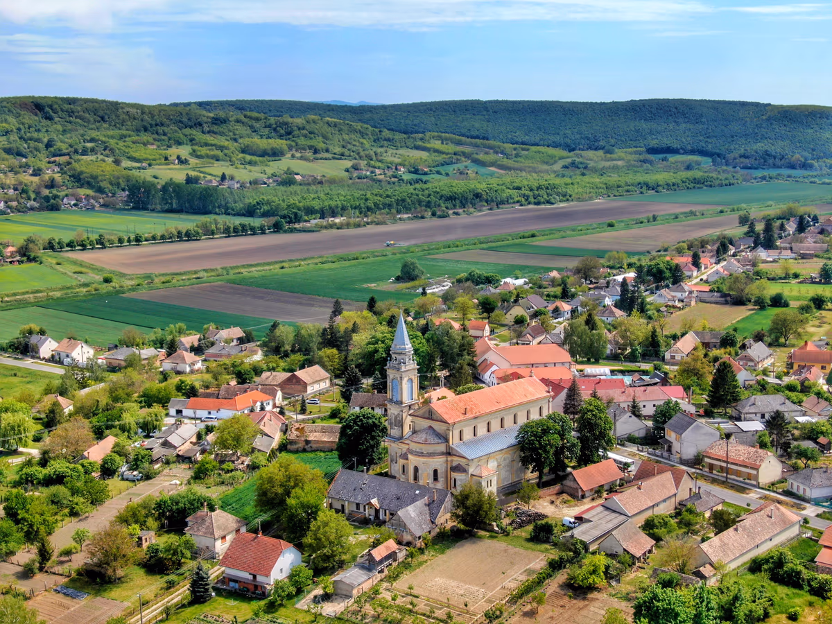 Döbrököz