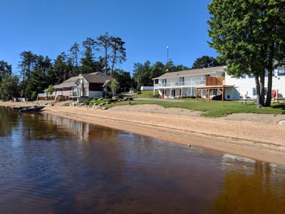 Sands on Golden Lake — photo 06