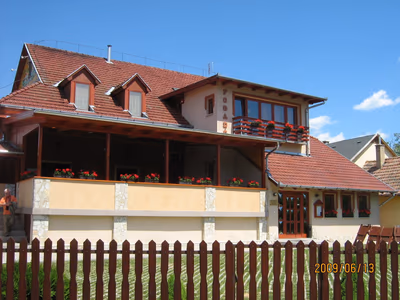 Rétság — photo 03