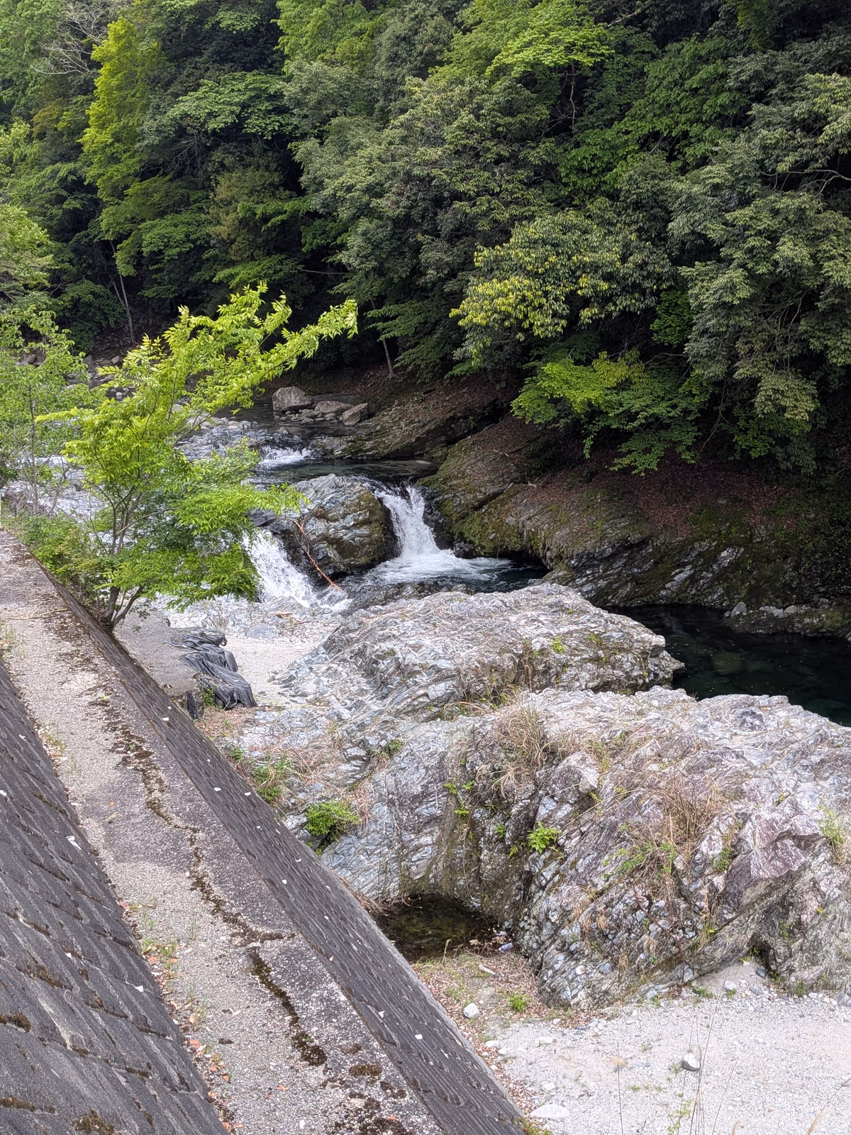 Nakagawa Onsen Buna Hot Spring