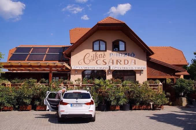 Csikar Csárda és Panzió