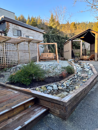 Jardin Deep Cove — photo 17