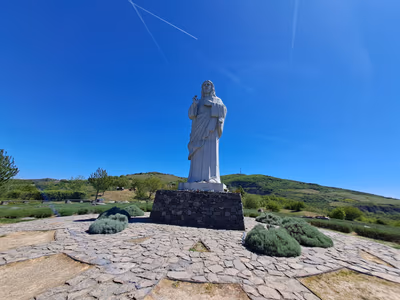 Áldó Krisztus szobor — photo 13