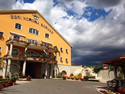 Cascade Resort & Spa — photo 12