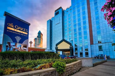 Niagara Falls Marriott Fallsview Hotel & Spa — photo 14