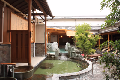 Natural hot springs Spa Refre — photo 06