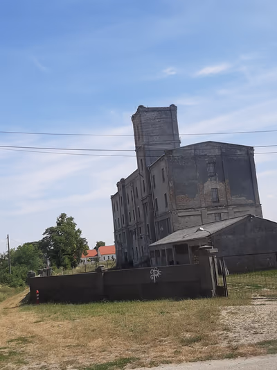 Jánossomorja — photo 06