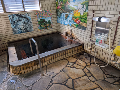 Crystal Hot Spring — photo 08