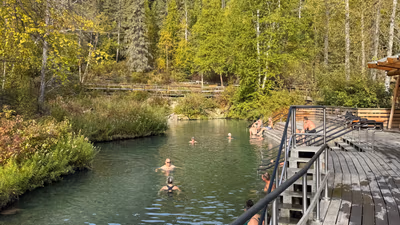 Liard River Hot Springs — photo 17