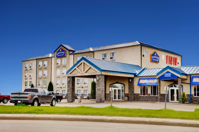 The Kanata Fort Saskatchewan Hotel — photo 13
