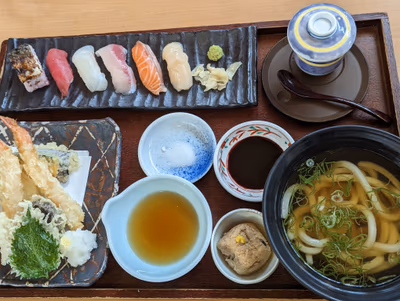 るり渓温泉本館大浴場 — photo 04