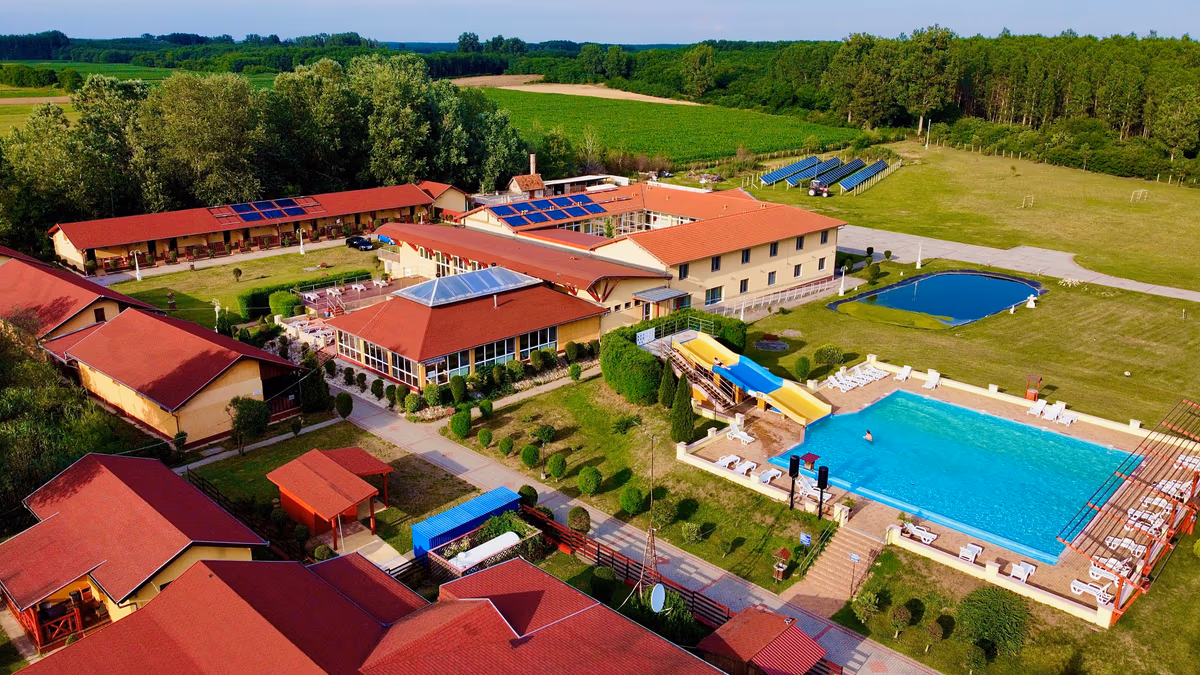 Ligetalja Gyógyfürdő És Termál Hotel