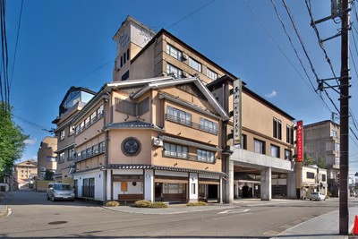 Awara Onsen hot spring Koubou Gurabaatei — photo 10