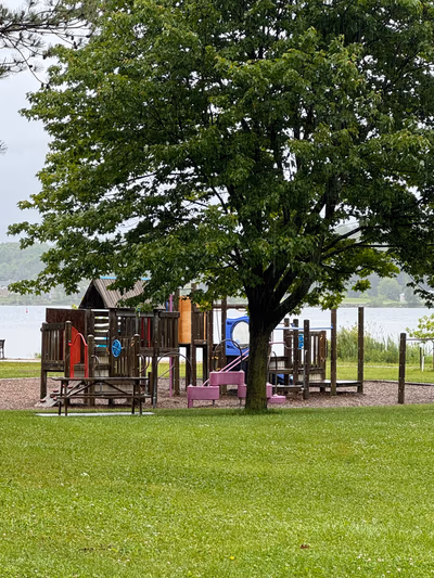 Kelso Beach at Nawash Park — photo 48