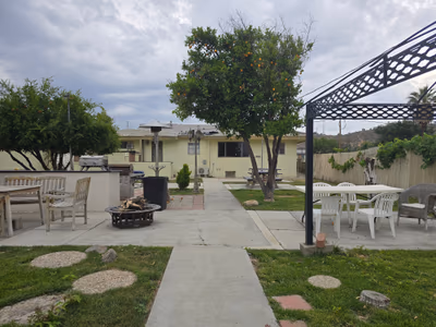 Elsinore Hot Springs & Lodge — photo 15