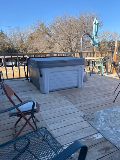 Ultra Modern Pool & Patio — photo 12