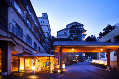 Yahiko Sakuraikyo Onsen Sakura no Yu — photo 12