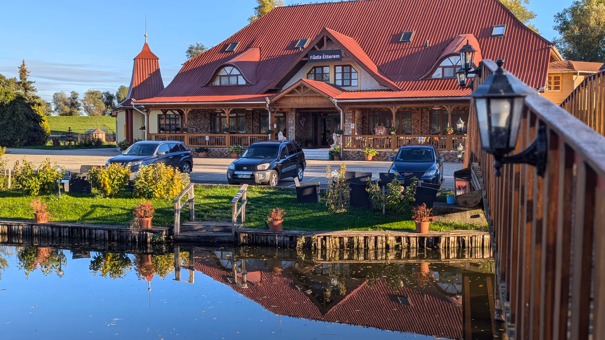 Fűzfa pihenőpark és étterem