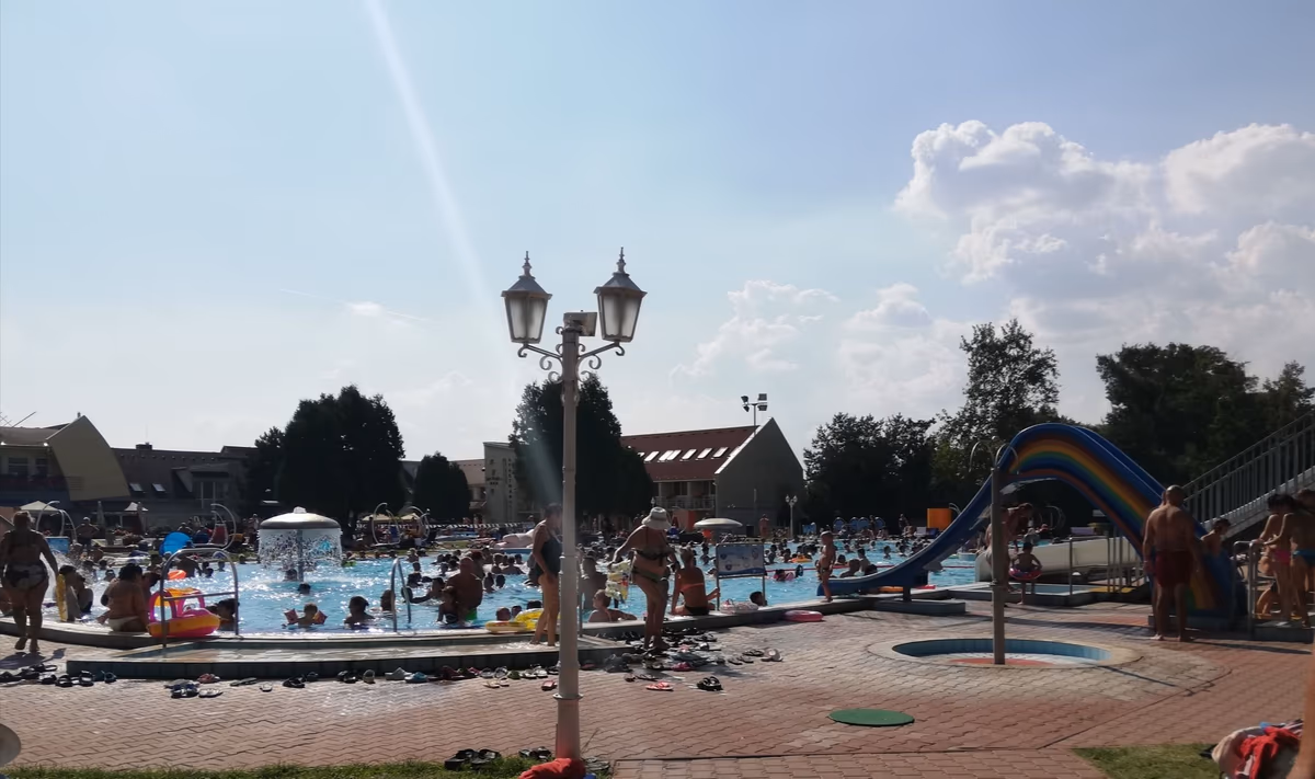 Komárom, termálfürdő