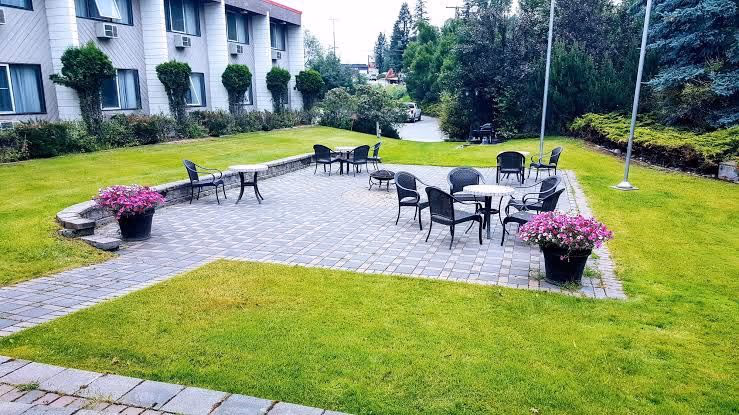 Prestige Riverside Lodge Quesnel