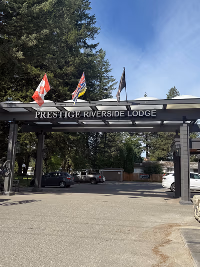 Prestige Riverside Lodge Quesnel — photo 02