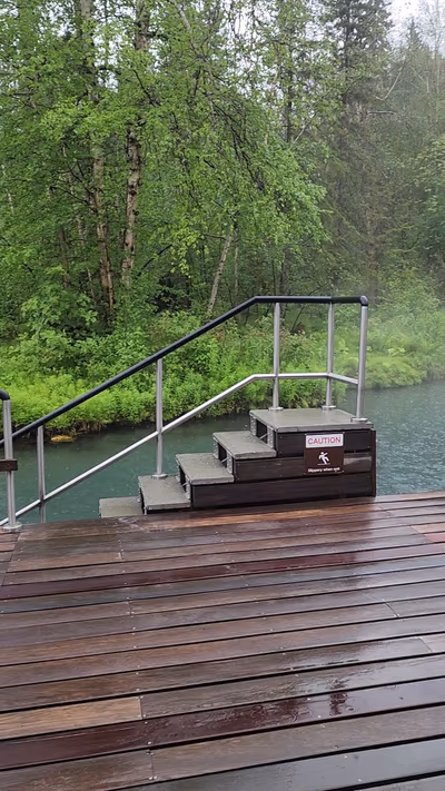 Liard Hot Springs Lodge & RV Park — photo 06