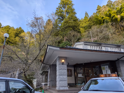 Yuwaku Onsen Public Bath — photo 09