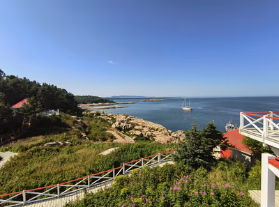 Brandy Pot Island Lighthouse — photo 08