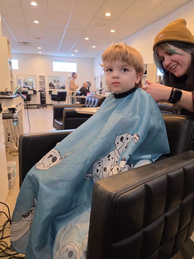 Irelands Spa & Salon II — photo 12