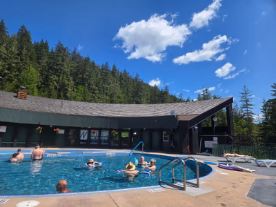 Halcyon Hot Springs Resort — photo 02