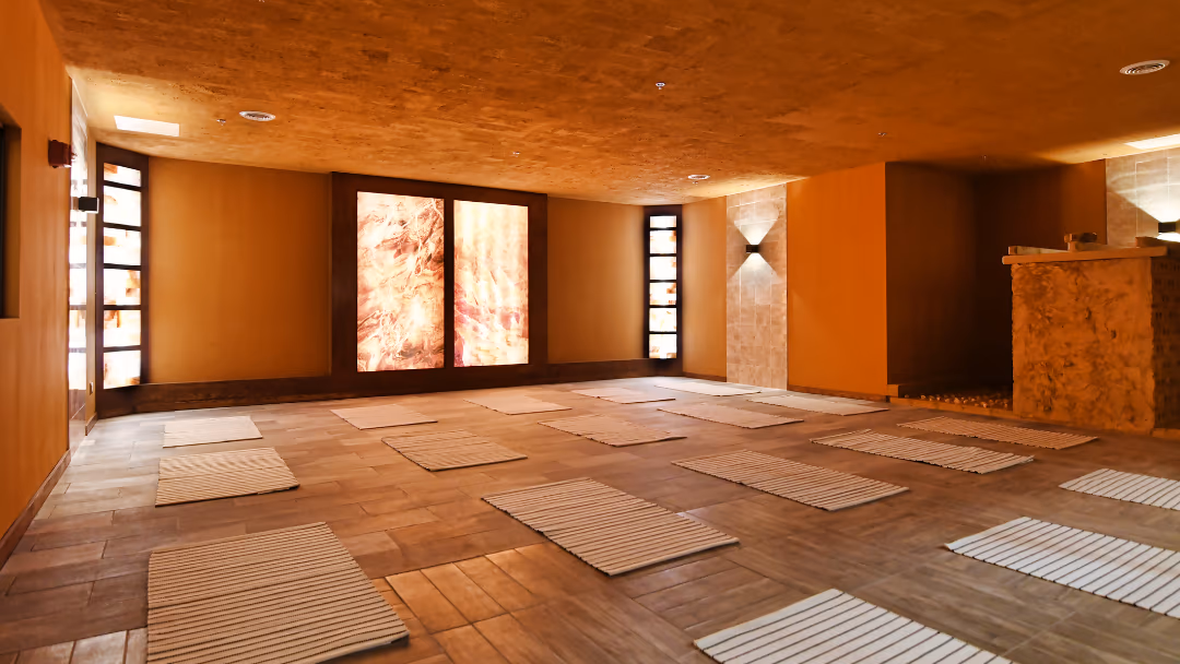 Spa Land & Sauna